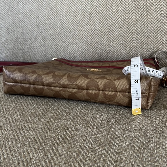 Coach crossbody and matching wallet set - Picture 4 of 8